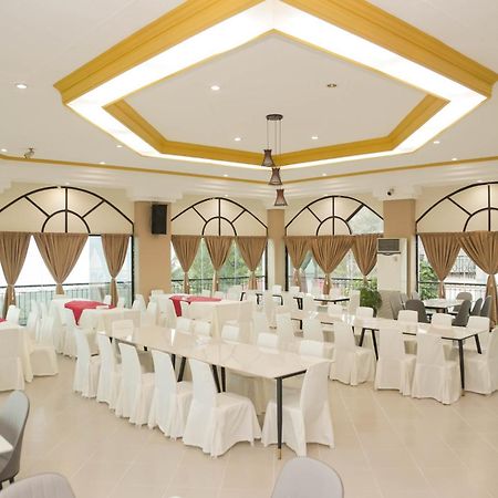 Bohol Plaza Mountain Resort And Restaurant Dauis Exterior foto